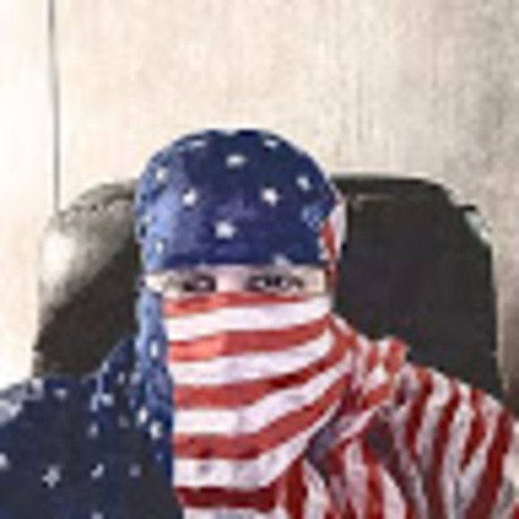 Meet your Posher, Deanna - Picture 1 of 1